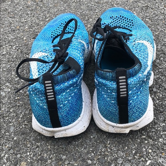 Nike Flyknit Zoom Agility Cross Training Shoes - Picture 5 of 7